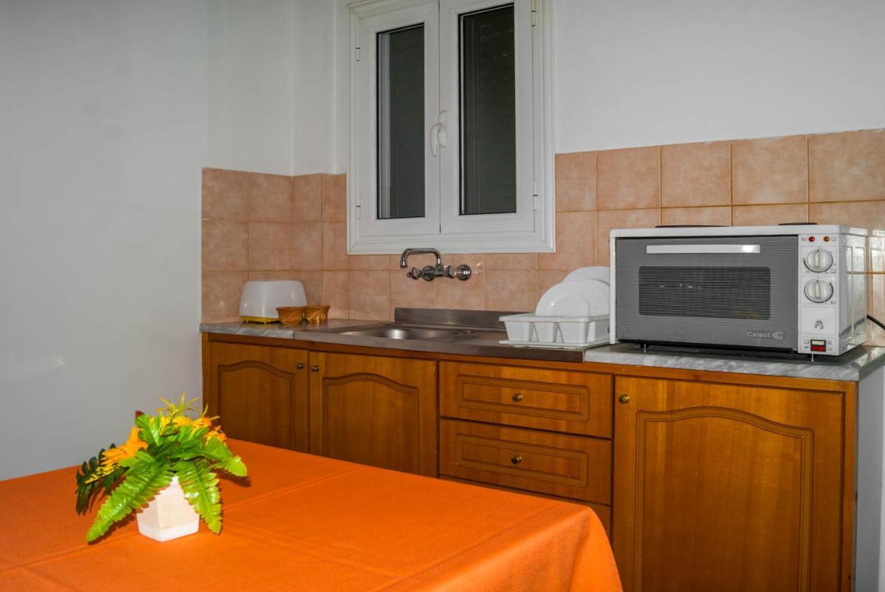 Stavros Apartments Kontokali Next To Gouvia Marina ภายนอก รูปภาพ